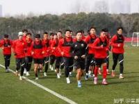 中超倒计时；切尔西窗口期刷新队史纪录；细节引发关注；引发热议；高层口径保持一致 -爱游戏体育