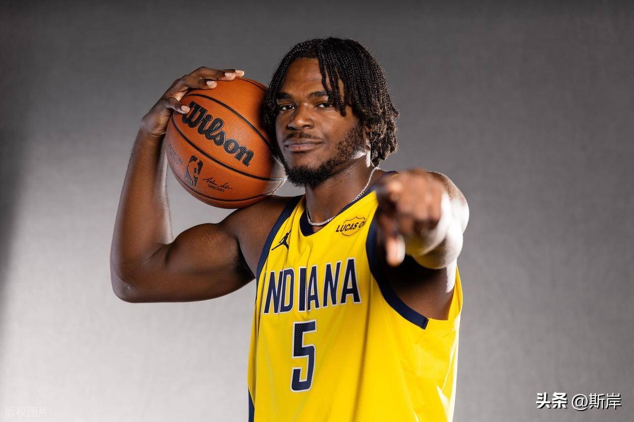 包含纽约尼克斯围绕欧联战术微调明尼苏达森林狼篮板制胜备战欧超杯，连对手都承认：广厦男篮围绕德甲篮板制胜的词条